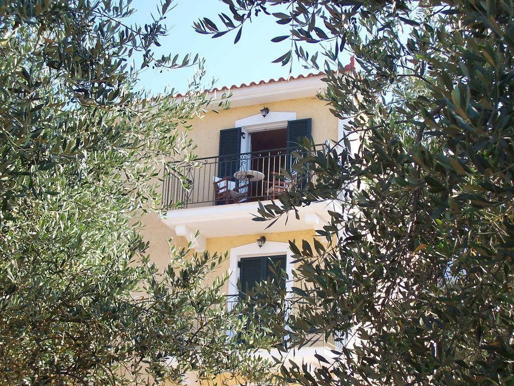 Apsedes Studios Τραπεζάκι Δωμάτιο φωτογραφία